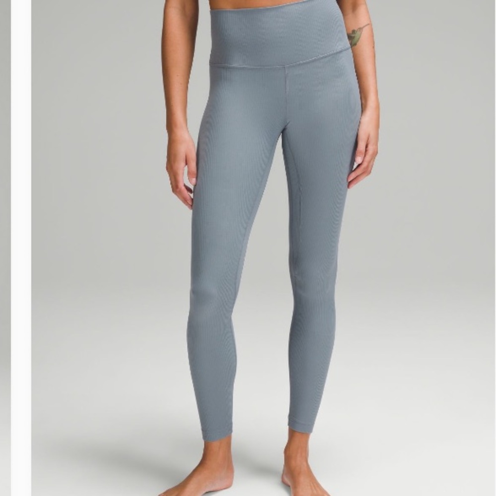 Lululemon align ribbed legging in Beligian Blue